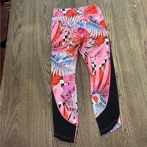 Nike Tights Training 7/8 Crop Dri Fit Workout Floral Tropical Pink Size Medium